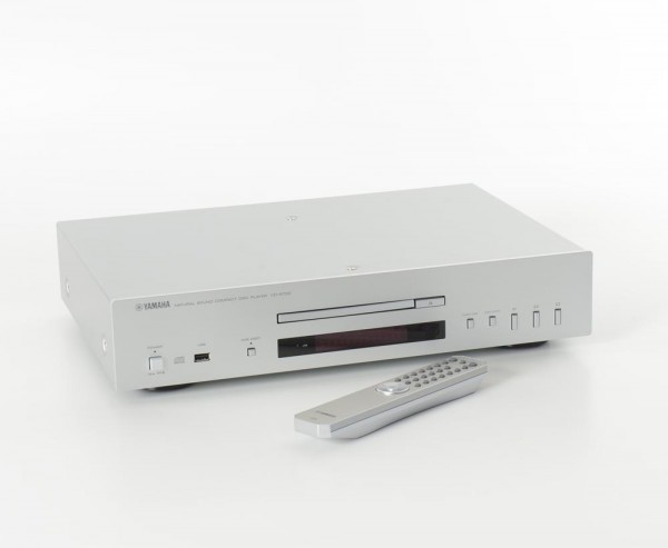 Yamaha CD-S 700
