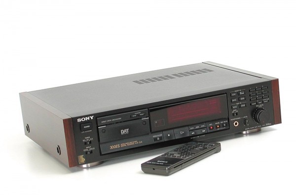 Sony DTC-300 ES