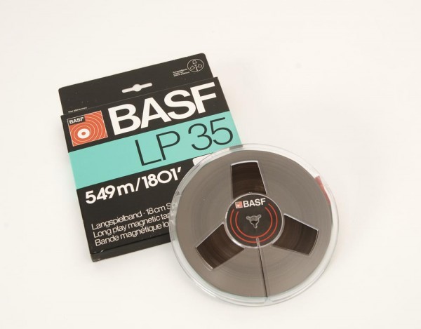BASF LP35 18 er DIN Tonbandspule Kunststoff mit Band