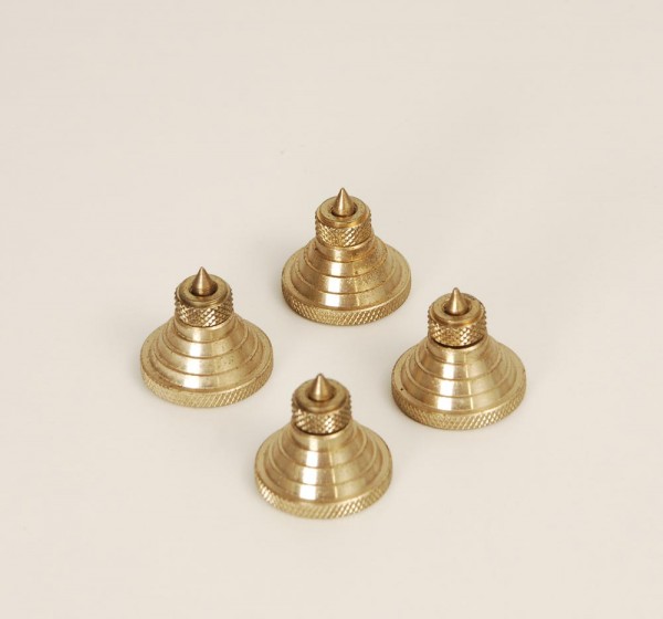 Device / speaker feet brass set of 4