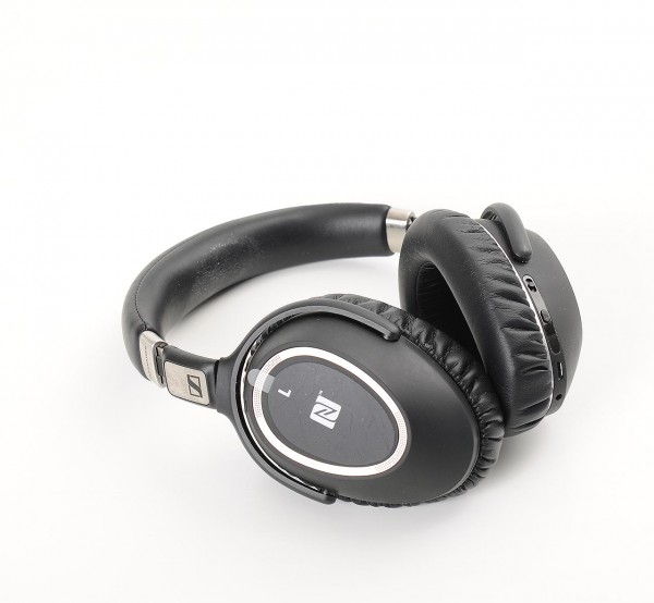 Sennheiser PXC 550 Bluetooth headphones