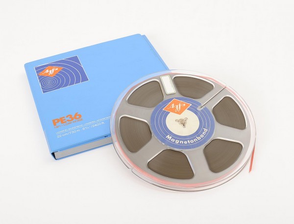Agfa PE36 22 cm tape reel with tape