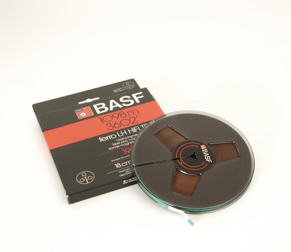 BASF TP18 18er DIN Tonbandspule Kunststoff mit Band