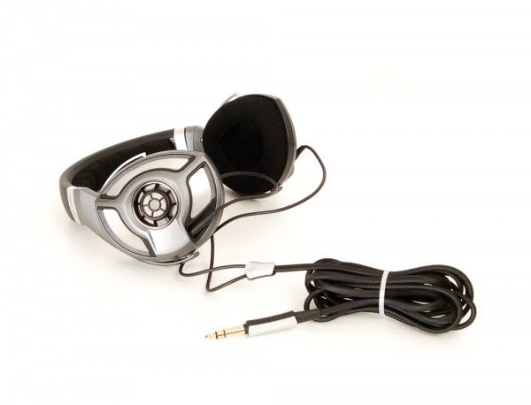 Sennheiser HD-700 Headphones