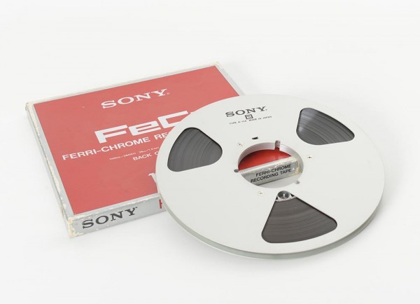 Sony R-11 A 27 NAB metal with tape
