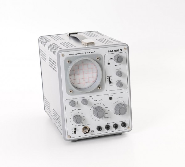 Hameg HM 207 oscilloscope