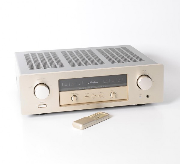 Accuphase E-210