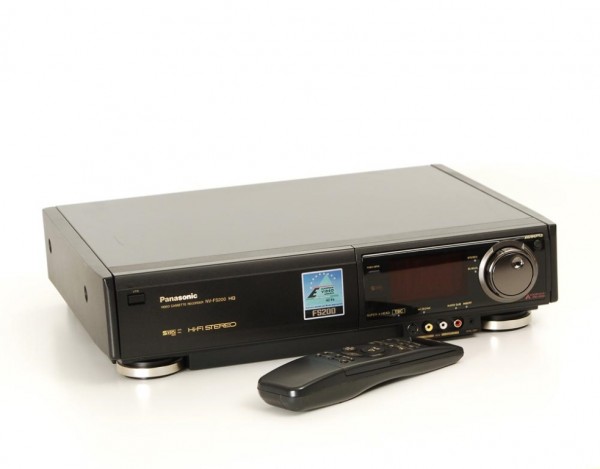 Panasonic NV-FS 200 VCR