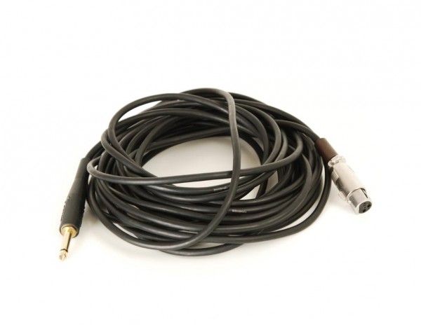 Straight Cables XLR socket to 6.35 mm jack plug 9.0 m