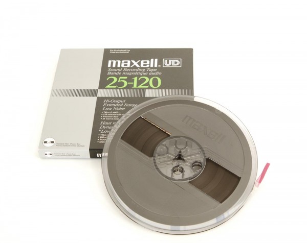 Maxell UD 25-120 18er DIN plastic with tape and OVP