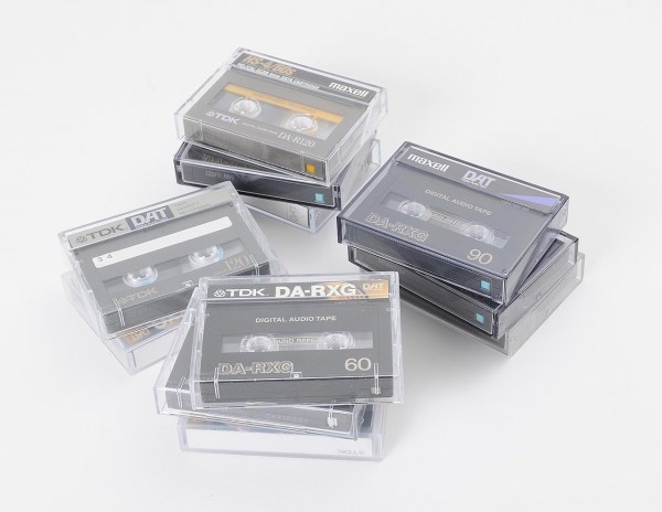 Convolute No. 125: 11 pieces of TDK DAT tapes