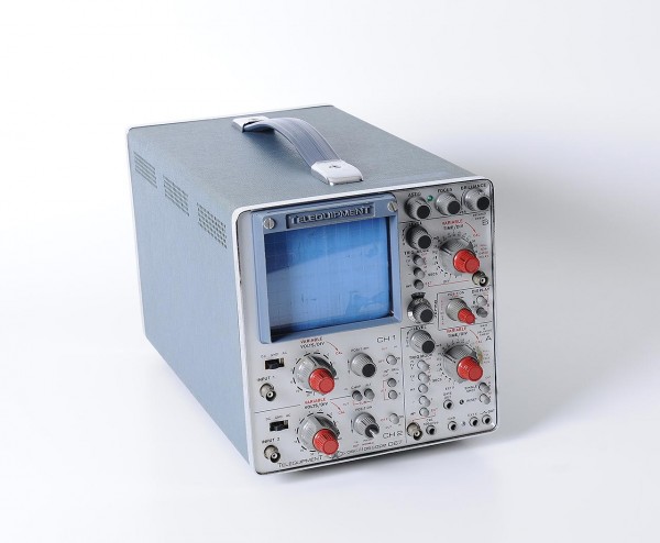 Telequipment D67 oscilloscope