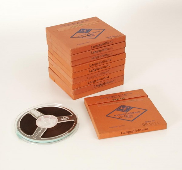 Agfa 18er DIN tape reel plastic with tape + cardboard archive box 10er Set