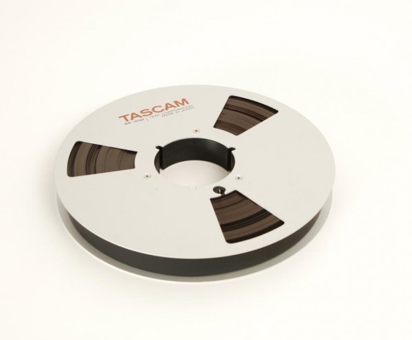 Tascam RE-1050 tape 27 cm metal 1 inch NAB