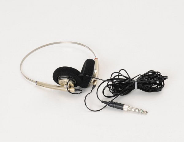 Sony MDR-60 II headphones