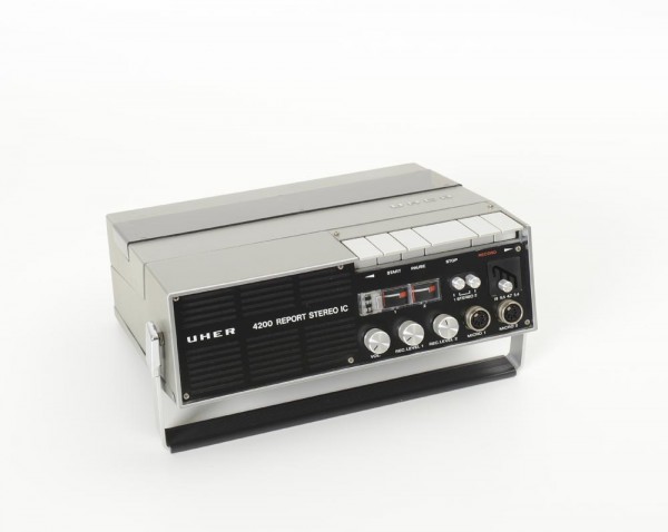 Uher Report 4200 Stereo IC open reel recorder