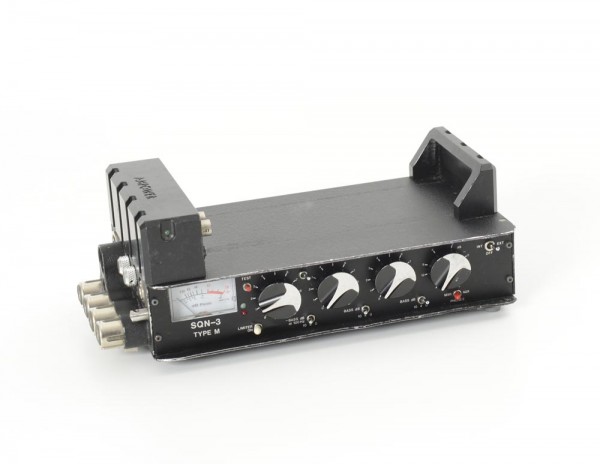 SQN-3 Type M Mikrofon Mixer