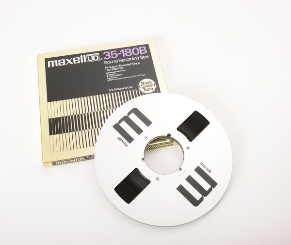 Maxell UD 35-180 B Tape reel 27cm NAB metal with tape
