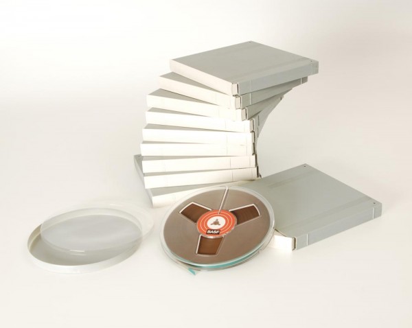 BASF 18er DIN Tonbandspule Kunststoff mit Band + Archivbox 10er Set